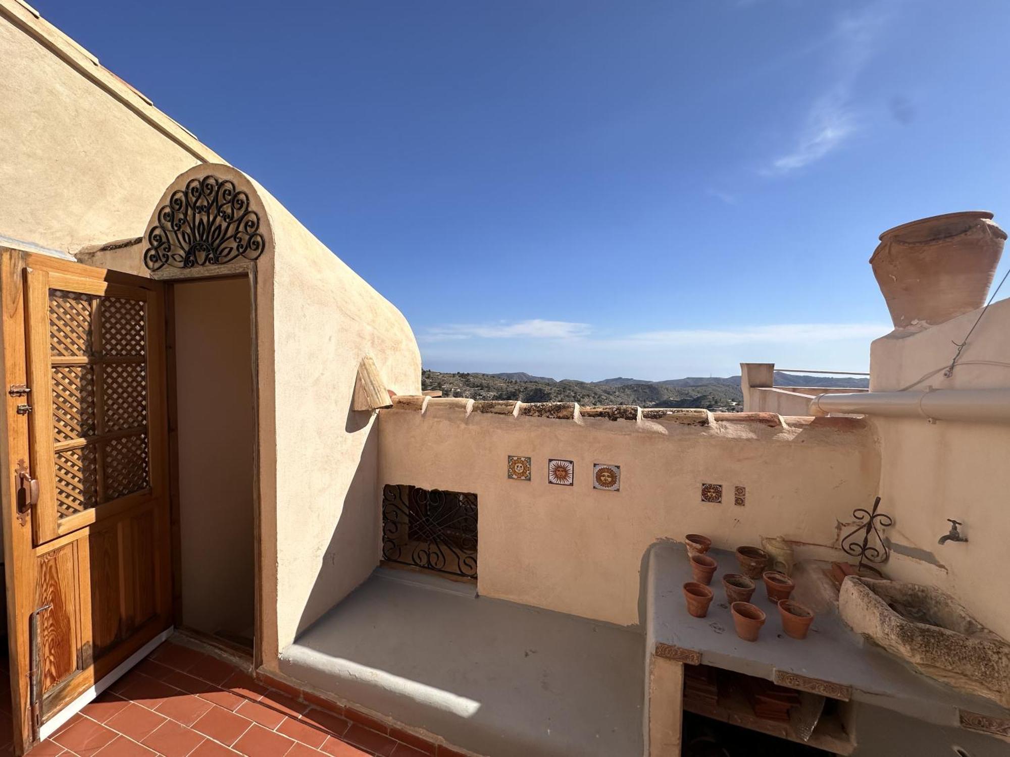 Casa Con Vistas Al Mar Y Patio De Buganvillas Aigues Bagian luar foto