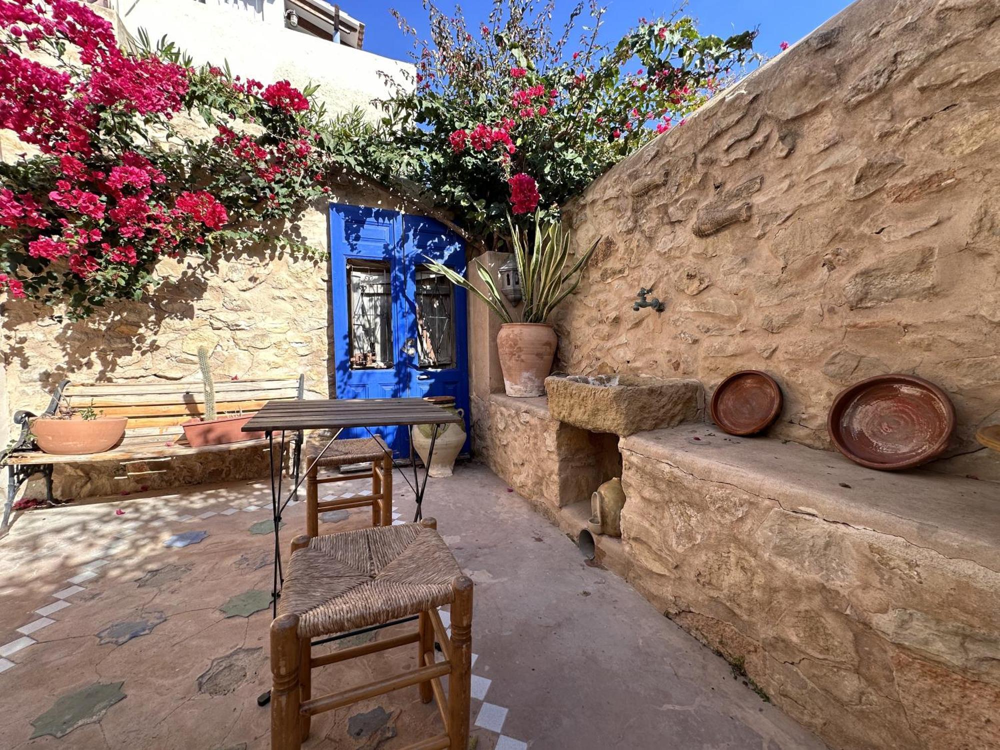 Casa Con Vistas Al Mar Y Patio De Buganvillas Aigues Bagian luar foto