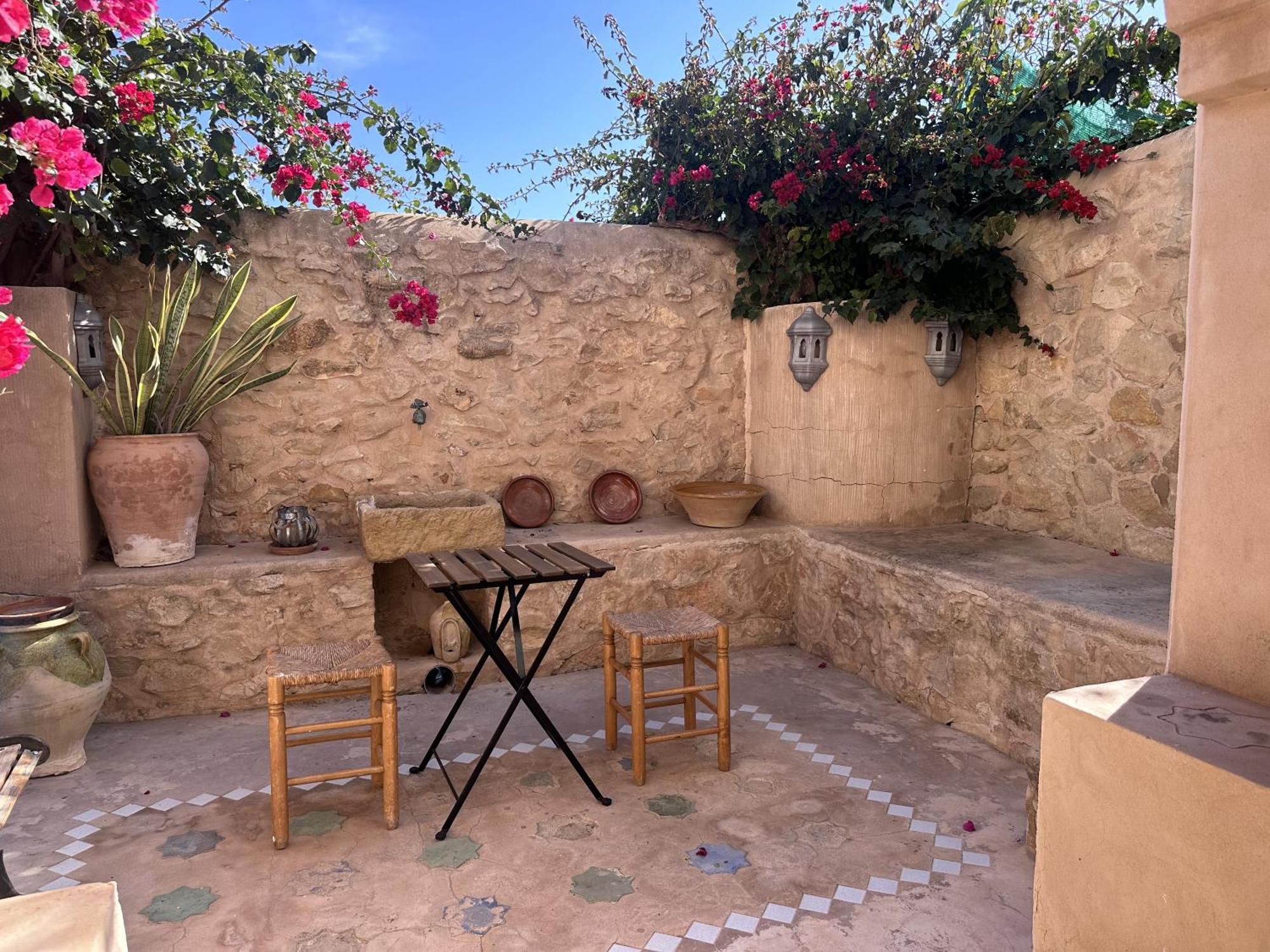 Casa Con Vistas Al Mar Y Patio De Buganvillas Aigues Bagian luar foto